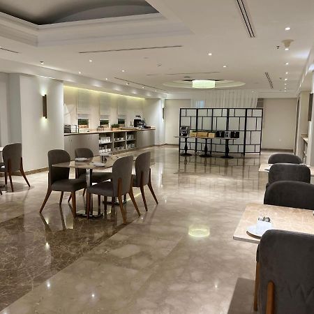 Gloria Hotel & Suites 도하 외부 사진