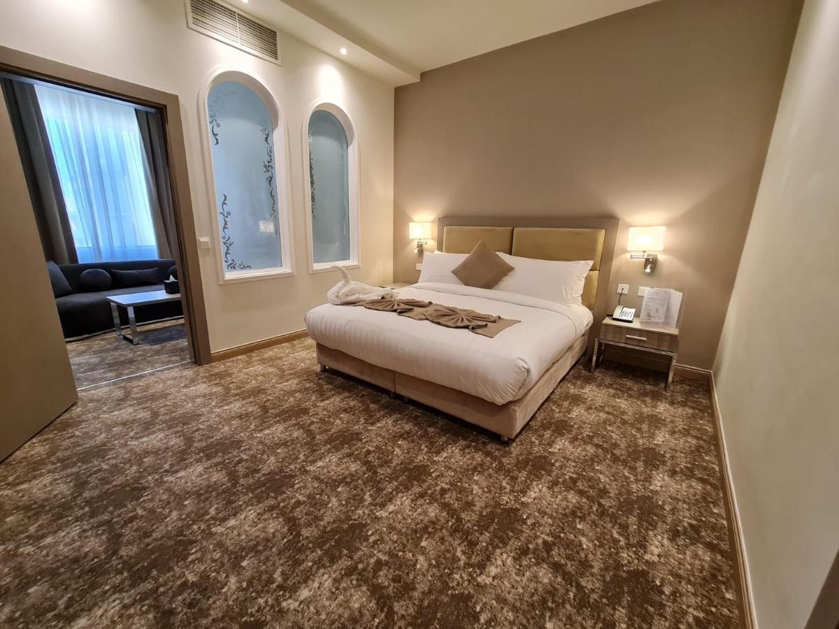 Gloria Hotel & Suites 도하 외부 사진